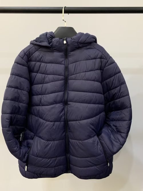 O1CN01iLLXIZ1aQtnbH1WXt_2212029483325-0-cib.jpg Big woolen hat and warm cotton jacket